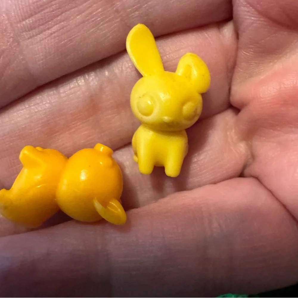 Mini figures squinkies, shopkins, misc
